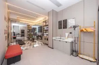 Borrman Hotel (Baise Jingxi Jinxiu Guzhen)