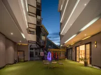 Qianxun Intelligent Hotel Haiyisu (Qibala International Resort)