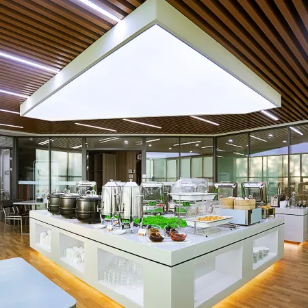 Home Inn Selected (Liaocheng Jinding Shopping Center Dongchang Lake Branch)