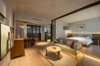 yishiliao ancient charm and modern style Homestay (Nanxun Ancient Town Branch)