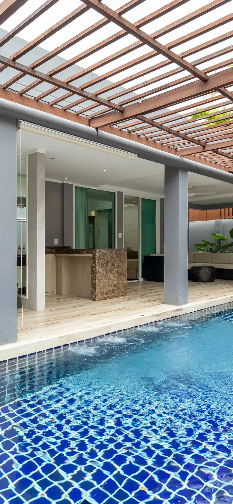 ห้องสวีทพร้อมสระว่ายน้ำส่วนตัว