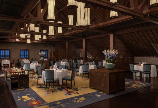 월도프 아스토리아 상하이 번드 전경