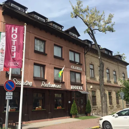 Hotel Gloria Budapest City Center Отели рядом с достопримечательностью «Стадион «Групама Арена»»