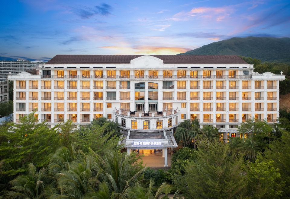 hotel overview picture