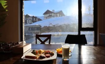 Altay Picturesque Valley Hotel