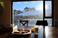 Altay Picturesque Valley Hotel Hotels in Altay City