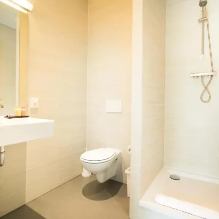 Citiez Hotel Amsterdam Отели рядом с достопримечательностью «Слотерварт»