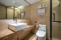 Yameitu Hotel (Xiantao Avenue Wushang)