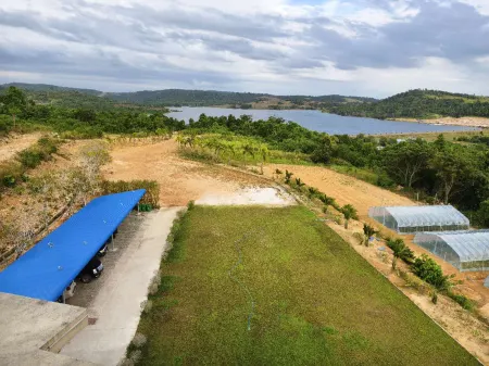 Yun Hu Villa Hotel Отели в г. King Island