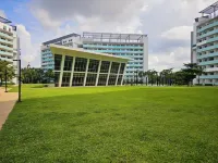 Acellyne's Suites @ The Residences at Commonwealth by Century Hotels in San Mateo