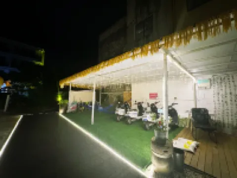 Qili Homestay (Shiluokou Beach Branch)