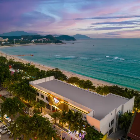 Yunman Hotel (Sanya Dadonghai Branch) Отели рядом с достопримечательностью «Пляж Дадунхай»