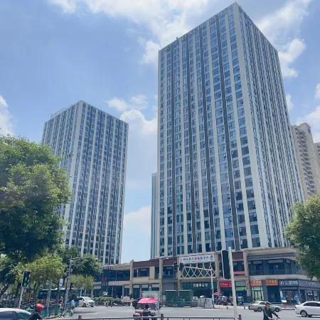 Feiyu E-Sports Hotel (Leshan Wanda Plaza)