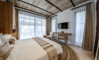 Putri Salju Villa by EVDEkimi – Scenic terrace in the artistic heart of Ubud - Long stay extras