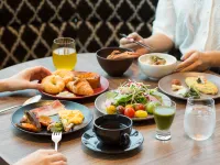 Mitsui Garden Hotel Toyosu Premier / Tokyo Hotels near Differ Ariake