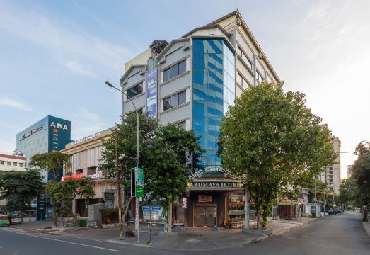 1. 아즈마야 호텔 ..