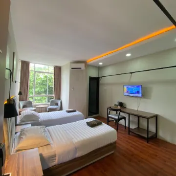 Royal Kencana Hotel powered by Cocotel