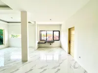 Behomy Waru Sidoarjo