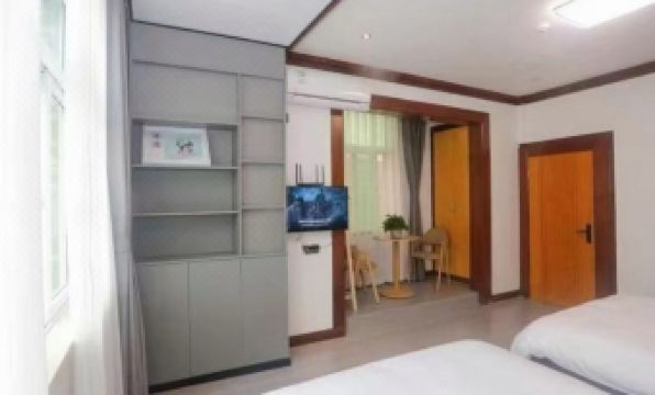 Ruogang Scenic Homestay