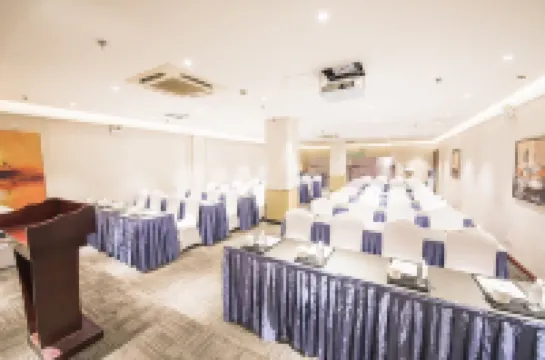 Yitel (Shenyang Middle Street Pedestrian Street)