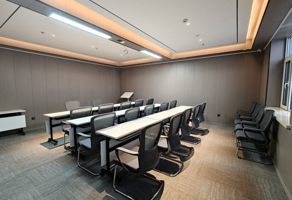 홈인 호텔·neo(번시 기차역)