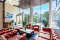 Diamond Beach Hotel