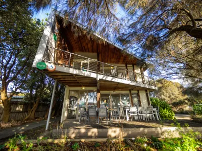 아폴로 베이 에코 YHA  호텔