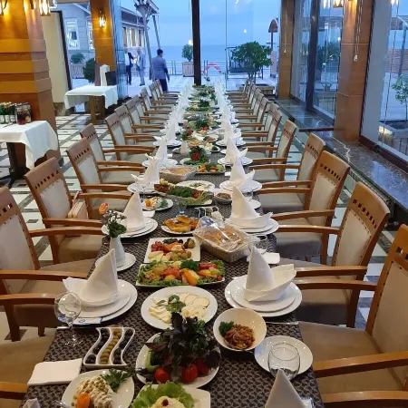 TITANIK BAKU