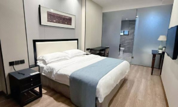 Zheyue Hotel (Shaoxing Lu Xun Hometown Cangqiao Straight Street)