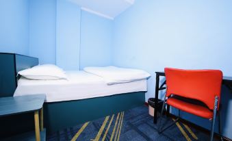 Harbin Qianhe Hotel (Harbin Jiangnan University City Zhengyi Road Subway Station Branch)