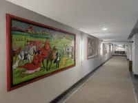 Wolf's Home Hotel Vacation (Silk Road Light Tourism Town Railway Station)