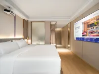 Starway Hotel (Guangzhou Baiyun Airport Renhe Subway Station) Hotels in Guangzhou