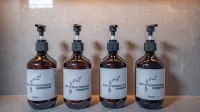 Hua Xiangzi Hotel (Zhenxiong Yilian International Trade City Branch) - 주차장