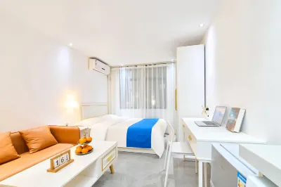 Lotus Light Luxury Apartment Các khách sạn gần Peking University Shenzhen Graduate School H