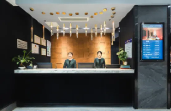 Qingdao Lingyu Hotel