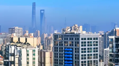 GRAND MERCURE SHANGHAI CENTURY PARK Отели рядом с достопримечательностью «Fudan University(Zhangjiang Campus)»