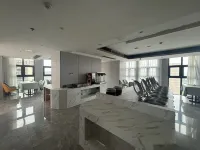 โรงแรมนานาชาติฮิลารี (ทางออกใกล้สถานีรถไฟใต้ดินฟ่านหัว ถนนจงหวน)