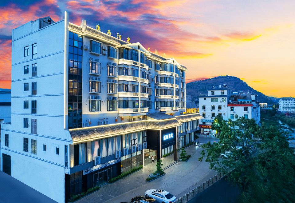 hotel overview picture