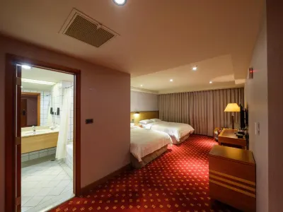 Rich & Free Hotel - Fuzhong