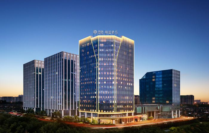 Huazhu · Banlan Hotel (Cangzhou International Exhibition Center West Railway Station)