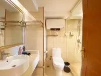 Yunlan Hotel (Guilin North Railway Station)