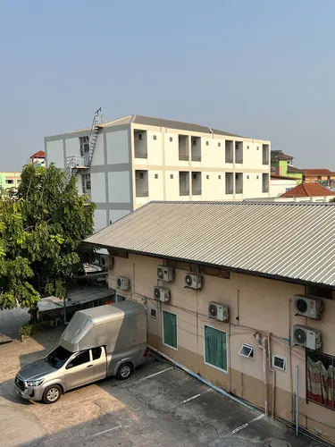 รูปภาพของจามจุรีเพลส