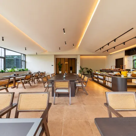 Journey Hotel