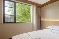 Yashan Hotel (Guling Street, Lushan Scenic Area)