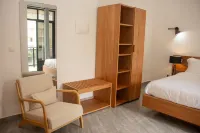Hotel Residence Feuille Hotels in Pointe Noire