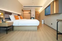 Homeinn Plus Hotel (Shenzhen Futian CBD Exhibition Center) Отели в г. Шэньчжэнь