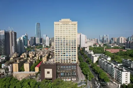 창사 룽퉁 장청 호텔