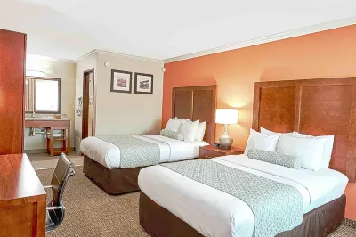 The Hills Inn Eagle Rock Hotels in Northeast Los Angeles