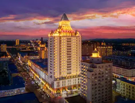 Manzhouli Grand Hotel Отели рядом с достопримечательностью «Sino-Russian Trade Pedestrian Street»