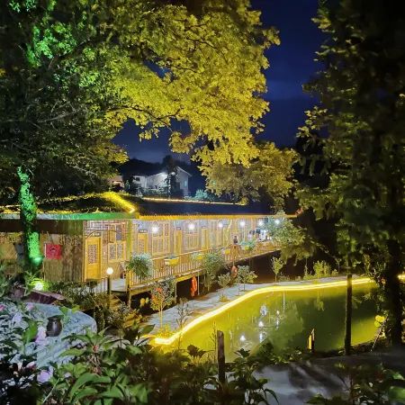 Zhuyuan Hotel (Tuolongxia Ecological Tourism Scenic Area)